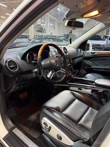 Mercedes ML 350 4MATIC 2009, 280,000 km - 3.0 l - Sumqayıt