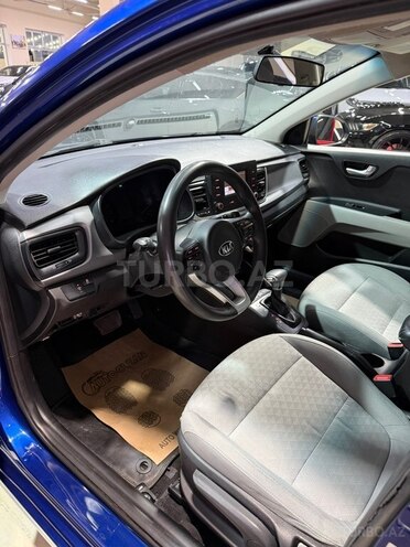 Kia Rio 2017, 273,588 km - 1.6 l - Sumqayıt