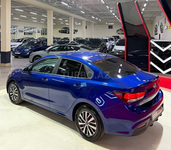 Kia Rio 2017, 273,588 km - 1.6 l - Sumqayıt