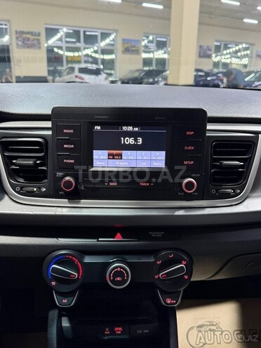 Kia Rio 2017, 273,588 km - 1.6 l - Sumqayıt