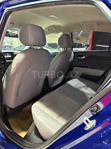 Kia Rio 2017, 273,588 km - 1.6 l - Sumqayıt