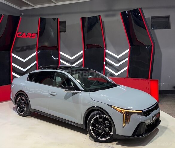 Kia  2025, 5,568 km - 2.0 л - Sumqayıt