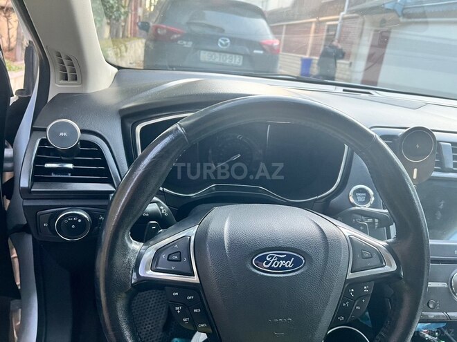 Ford Fusion (North America) 2017, 128,000 km - 2.0 l - Bakı