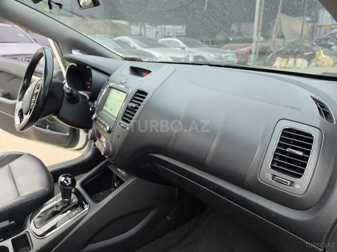 Kia K3 2017, 168,000 km - 1.6 l - Bakı