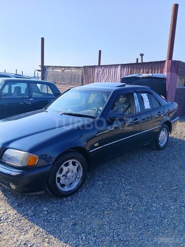 Mercedes C 220 1996, 333,000 km - 2.2 l - Gəncə