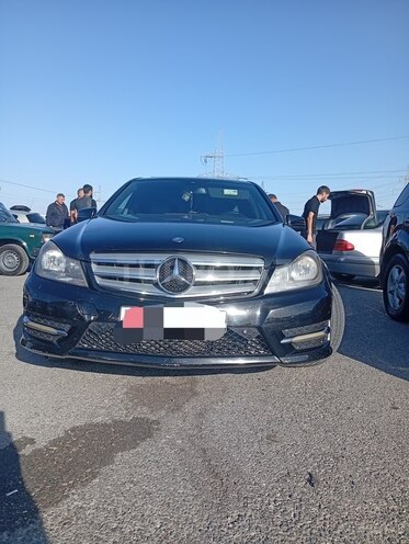 Mercedes C 250 2014, 264,232 km - 1.8 l - Bakı
