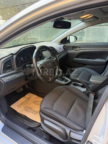 Hyundai Elantra 2017, 94,951 km - 2.0 l - Bakı