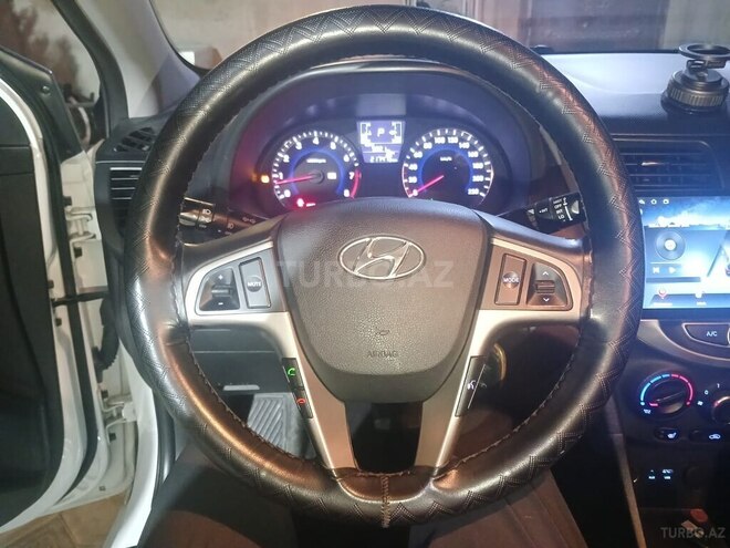 Hyundai Accent 2015, 217,350 km - 1.4 l - Bakı