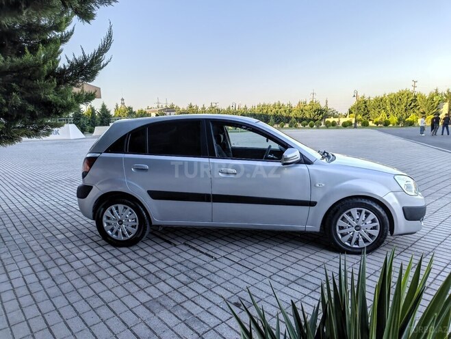 Kia Rio 2007, 182,000 km - 1.5 l - Xaçmaz