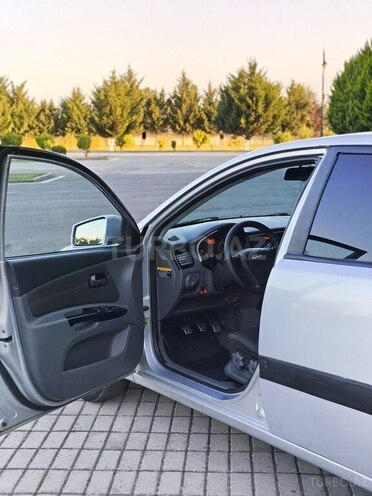 Kia Rio 2007, 182,000 km - 1.5 l - Xaçmaz