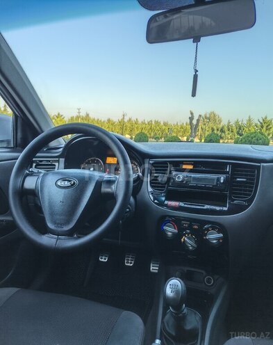 Kia Rio 2007, 182,000 km - 1.5 l - Xaçmaz