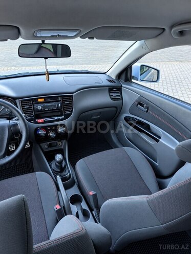 Kia Rio 2007, 182,000 km - 1.5 l - Xaçmaz