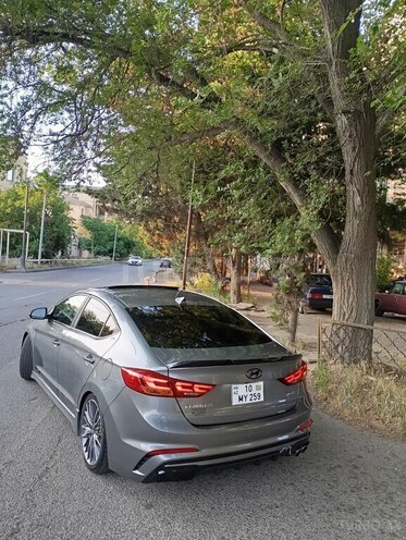 Hyundai Elantra 2016, 196,000 km - 1.6 l - Bakı