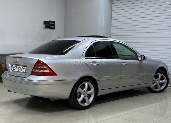 Mercedes C 200 2001, 299,000 km - 2.0 l - Sumqayıt