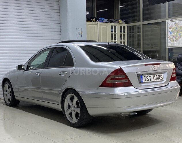 Mercedes C 200 2001, 299,000 km - 2.0 l - Sumqayıt