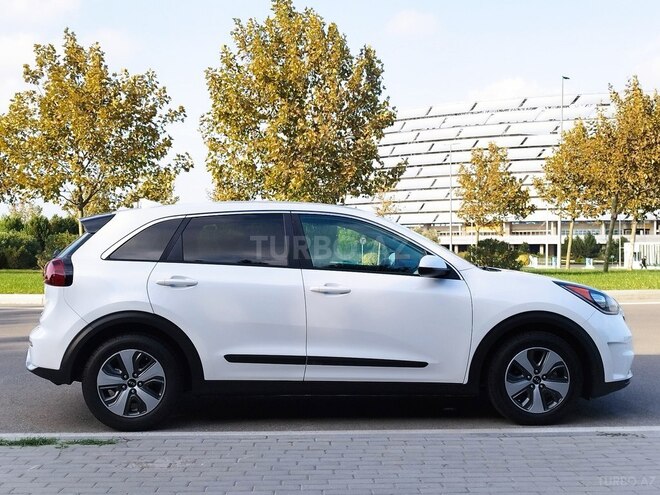 Kia Niro 2017, 151,000 km - 1.6 л - Bakı