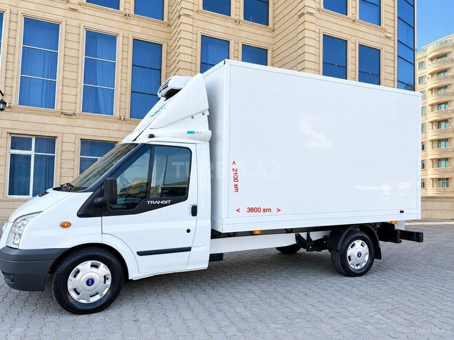 Ford Transit 2010, 305,000 km - 2.4 л - Bakı