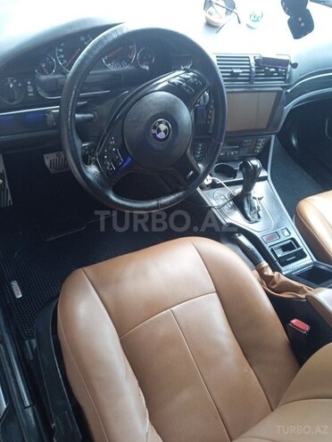 BMW 530 2000, 528,000 km - 3.0 l - Yevlax