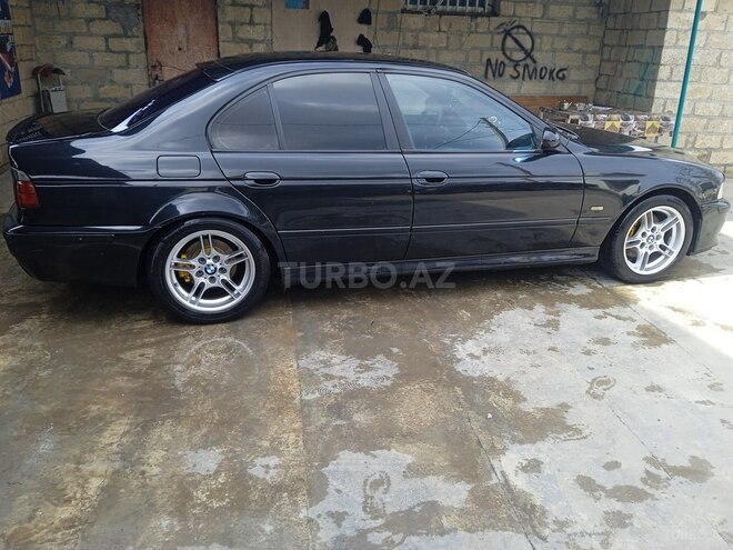 BMW 530 2000, 528,000 km - 3.0 l - Yevlax