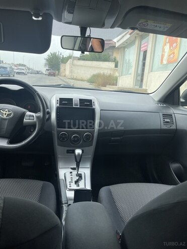 Toyota Corolla 2012, 215,000 km - 1.6 l - Bakı