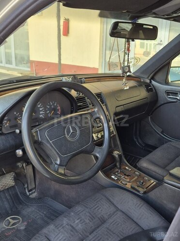 Mercedes C 220 1998, 525,000 km - 2.2 l - İmişli