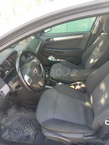 Opel Astra 2006, 346,000 km - 1.3 l - Bakı