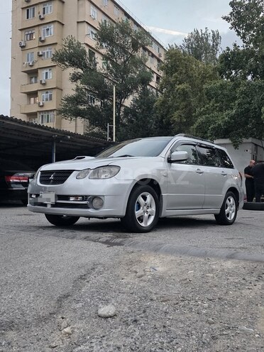 Mitsubishi Airtrek 2004, 247,500 km - 2.0 l - Bakı