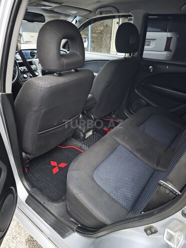 Mitsubishi Airtrek 2004, 247,500 km - 2.0 l - Bakı