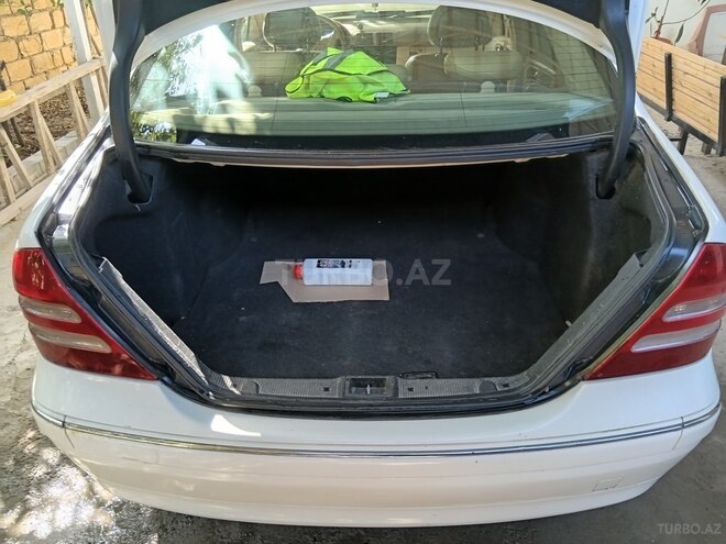 Mercedes C 240 2003, 475,724 km - 2.6 l - Bakı