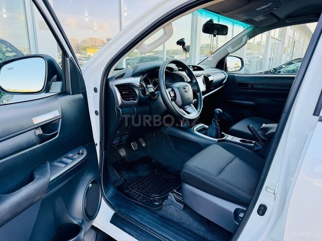 Toyota Hilux 2026, 5,000 km - 2.4 l - Bakı