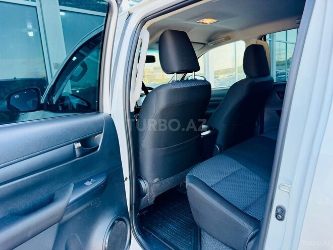Toyota Hilux 2026, 5,000 km - 2.4 l - Bakı