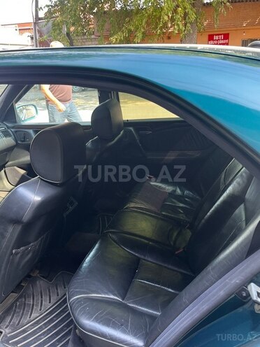Mercedes E 320 1995, 250,000 km - 3.2 l - Şəmkir