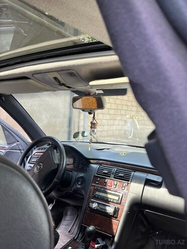 Mercedes E 320 1995, 250,000 km - 3.2 l - Şəmkir