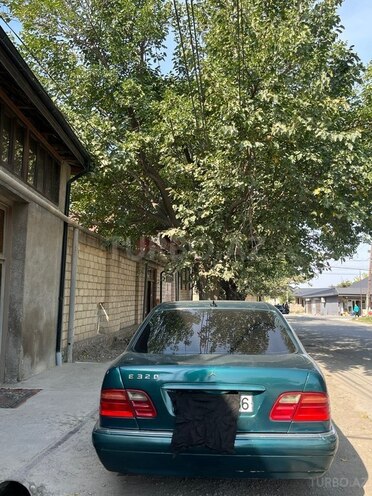 Mercedes E 320 1995, 250,000 km - 3.2 l - Şəmkir