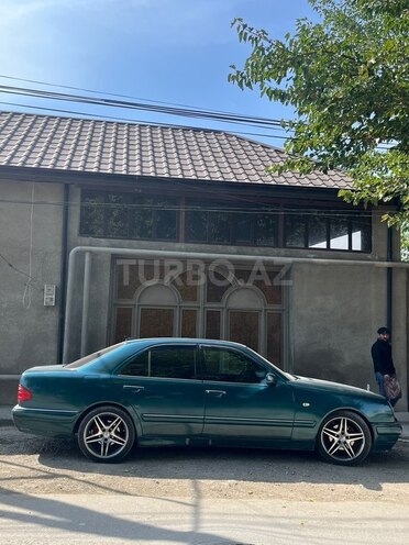 Mercedes E 320 1995, 250,000 km - 3.2 l - Şəmkir