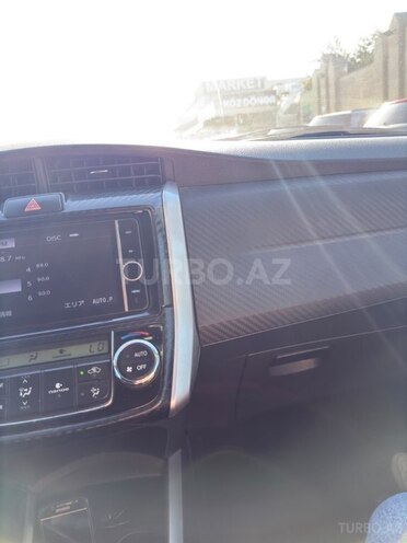 Toyota Corolla Fielder 2014, 280,000 km - 1.5 л - Bakı