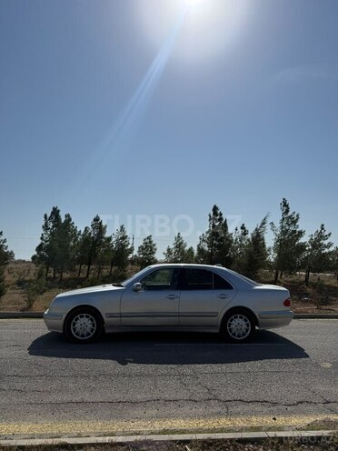 Mercedes E 200 1999, 376,943 km - 2.0 l - Bakı