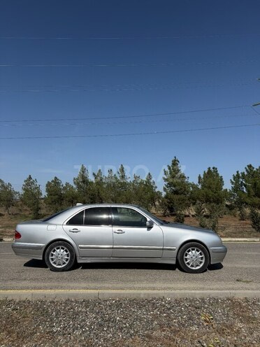 Mercedes E 200 1999, 376,943 km - 2.0 l - Bakı