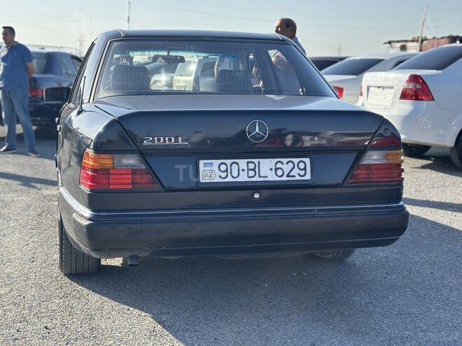 Mercedes 200 E 1991, 429,311 km - 2.0 l - Bakı