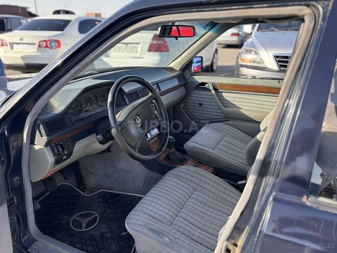 Mercedes 200 E 1991, 429,311 km - 2.0 l - Bakı