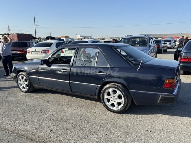 Mercedes 200 E 1991, 429,311 km - 2.0 l - Bakı
