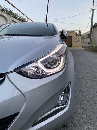 Hyundai Elantra 2015, 83,444 km - 1.8 l - Bakı