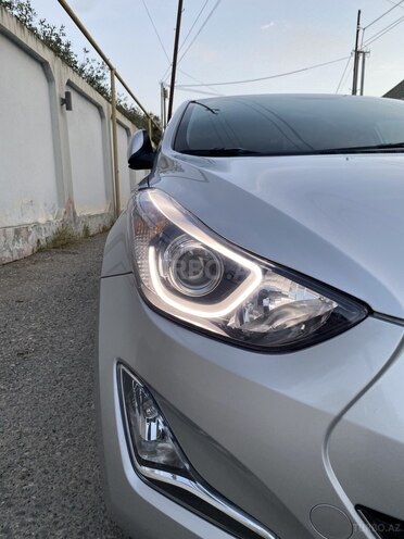 Hyundai Elantra 2015, 83,444 km - 1.8 l - Bakı