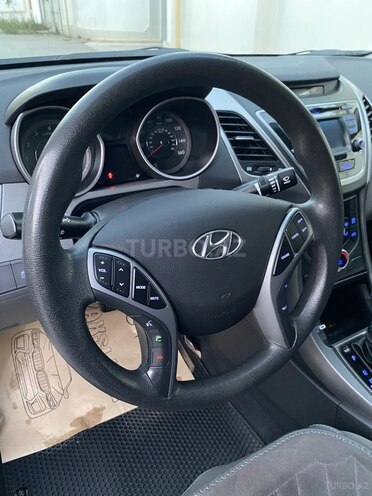 Hyundai Elantra 2015, 83,444 km - 1.8 l - Bakı