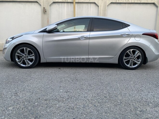 Hyundai Elantra 2015, 83,444 km - 1.8 l - Bakı
