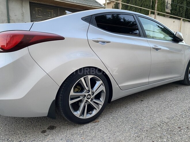 Hyundai Elantra 2015, 83,444 km - 1.8 l - Bakı