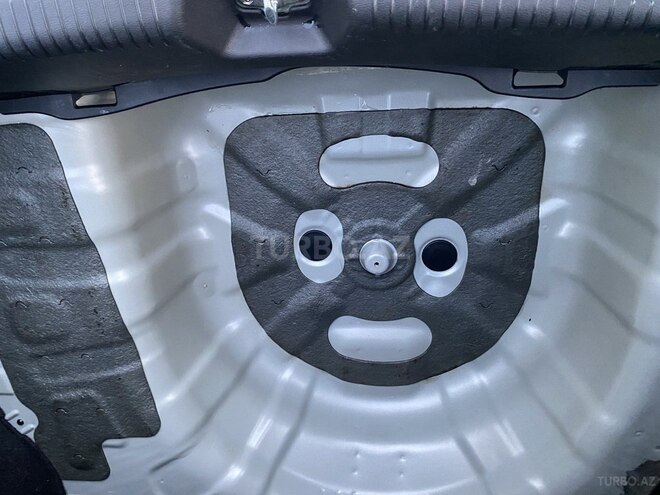 Hyundai Elantra 2015, 83,444 km - 1.8 l - Bakı