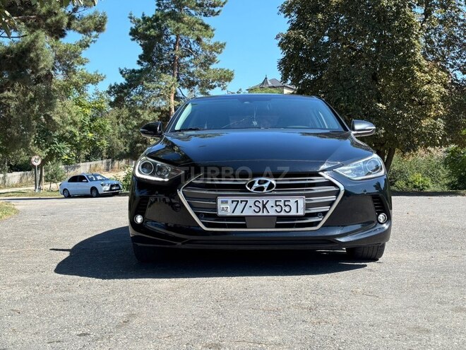 Hyundai Avante 2017, 193,000 km - 1.6 l - Quba