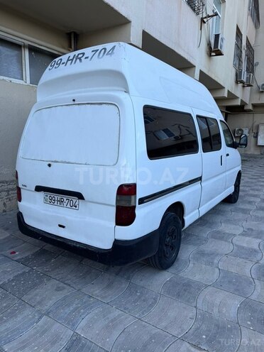 Toyota HiAce 2003, 350,000 km - 2.5 l - Bakı