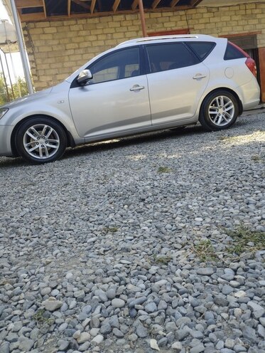 Kia  2009, 500,000 km - 2.0 l - Bərdə
